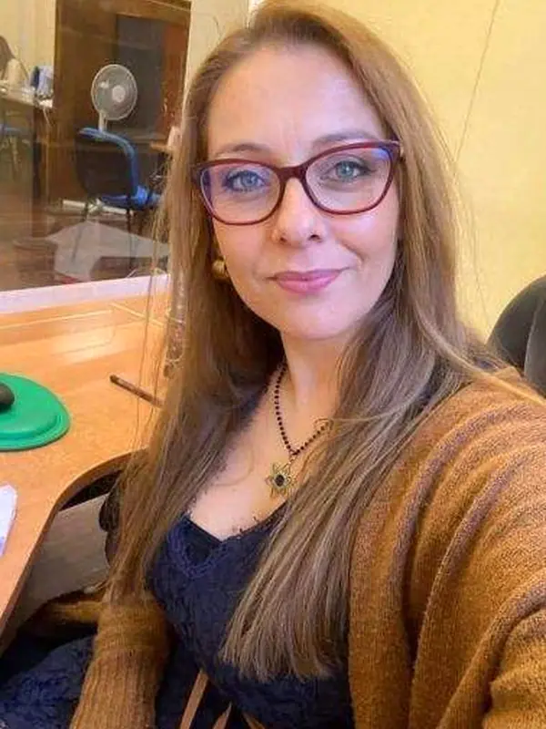 Lydie, 46 ans, rencontre plaisir à Ajaccio