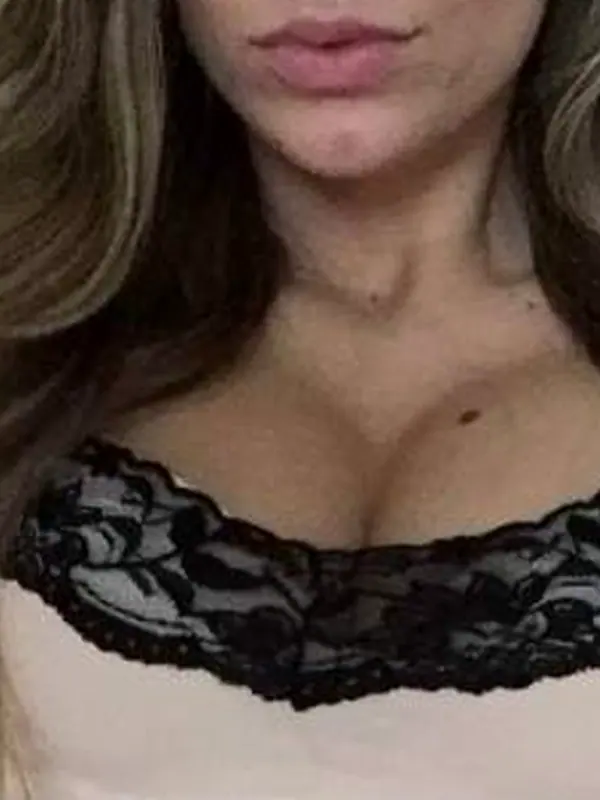 Raphaëlle, 34 ans, rencontre plaisir à Avignon