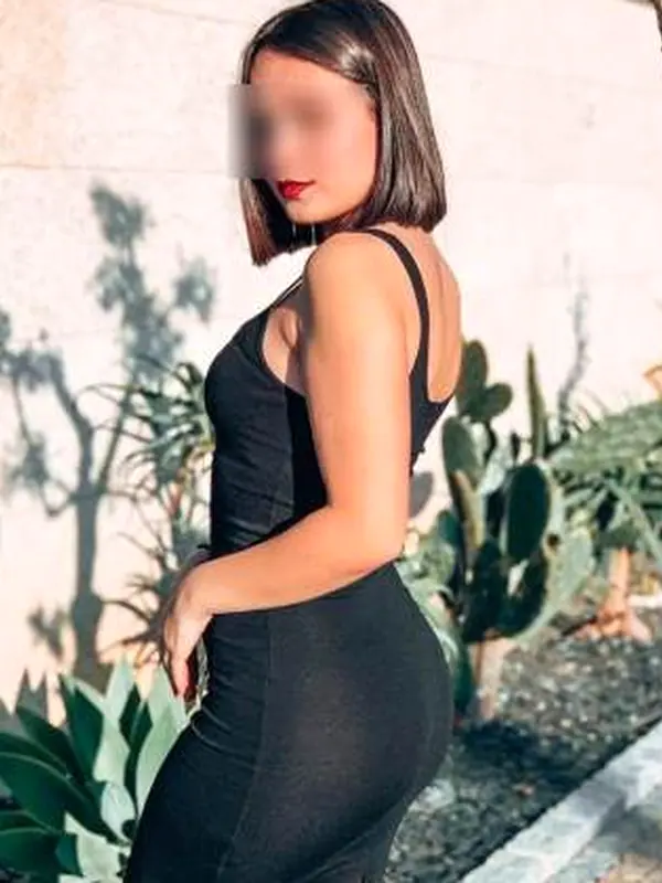 Fanny, 38 ans, rencontre plaisir à Le Mans