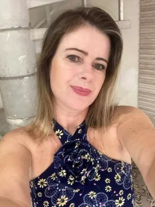Kenza, 31 ans, rencontre plaisir à Lille