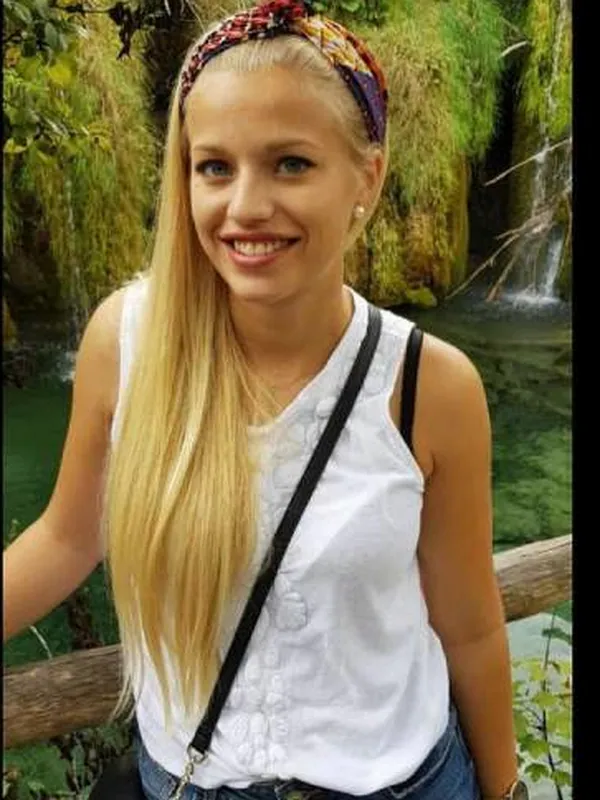 Luna, 25 ans, rencontre plaisir à Marseille