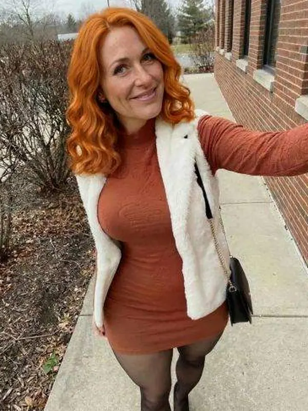 Cassandre, 34 ans, rencontre plaisir à Nîmes