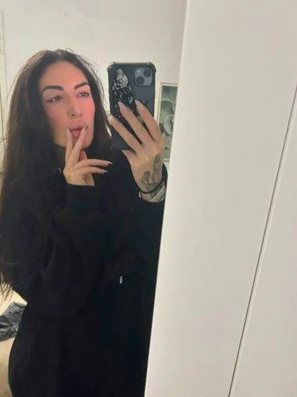Lola, 26 ans, rencontre plaisir à Nîmes