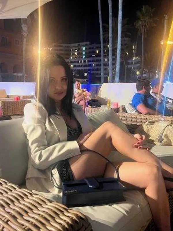 Tatiana, 41 ans, rencontre plaisir à Toulon