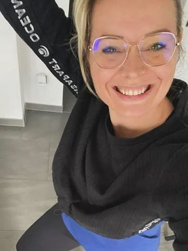 Louise, 27 ans, rencontre plaisir à Tours